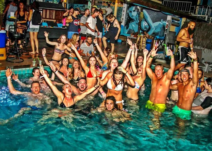 Phangan Arena Hostel